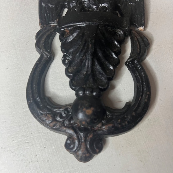 Vintage American Bald Eagle Door Knocker Black Cast Iron Patriotic Decor - Picture 2 of 5